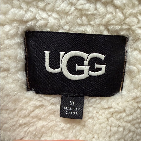 Ugg Brown and Cream Fleece Jacket with Floral Embroidery XL - Picture 6 of 9